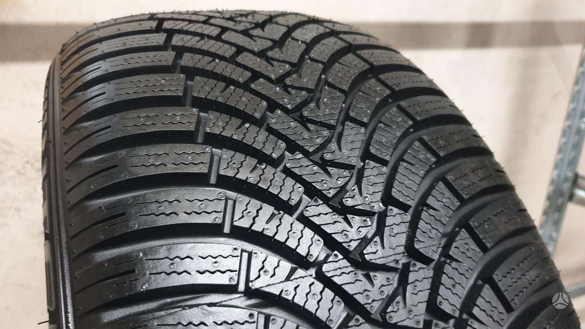 Falken EuroWinter HS01, зимние 245/45 R18