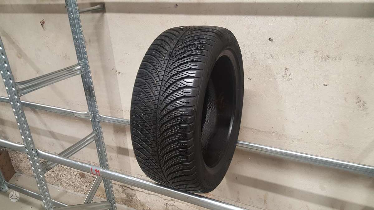 Goodyear VECTOR4SEASONS, летние 215/45 R16