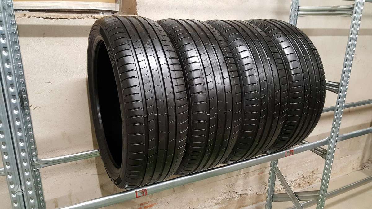 Pirelli PZero TM, летние 225/40 R20