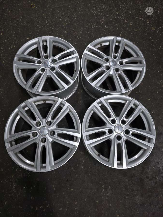 Chrysler, light alloy, R17