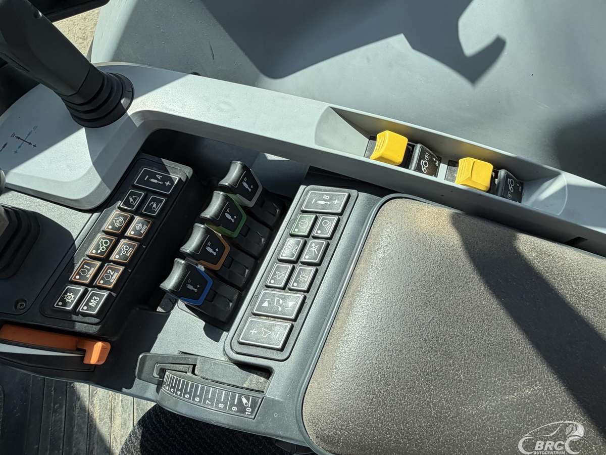 Valtra T235, тракторы