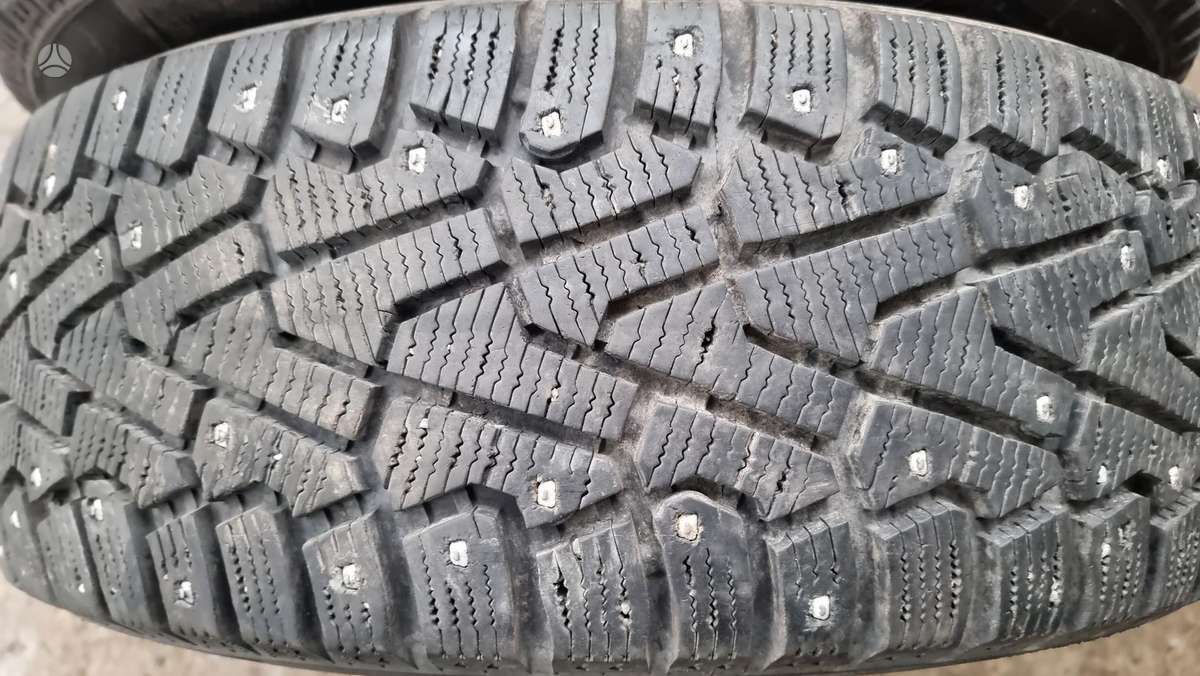 Pirelli Ice zero, зимние 215/65 R16