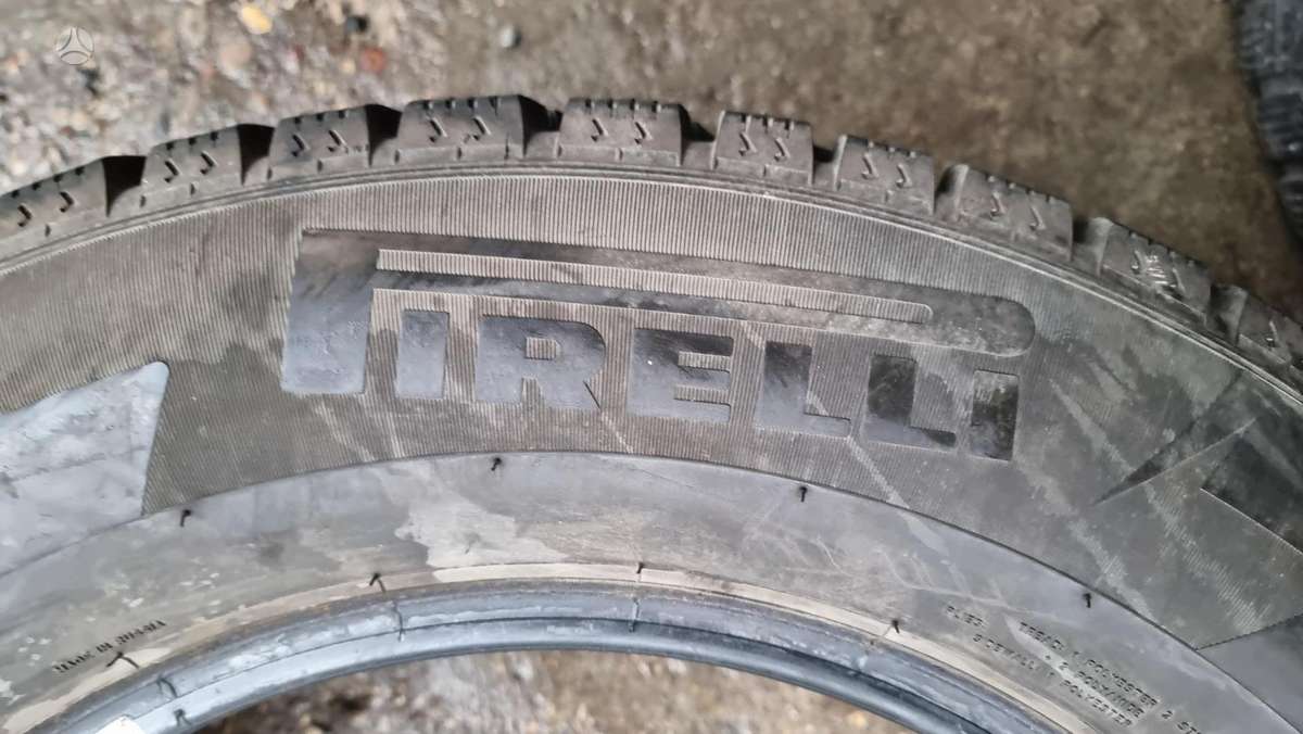 Pirelli Ice zero, зимние 215/65 R16