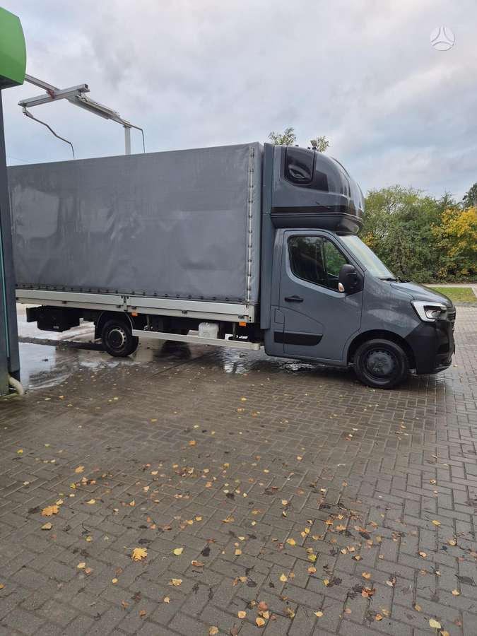 Renault Master, 2.4 l., cargo van