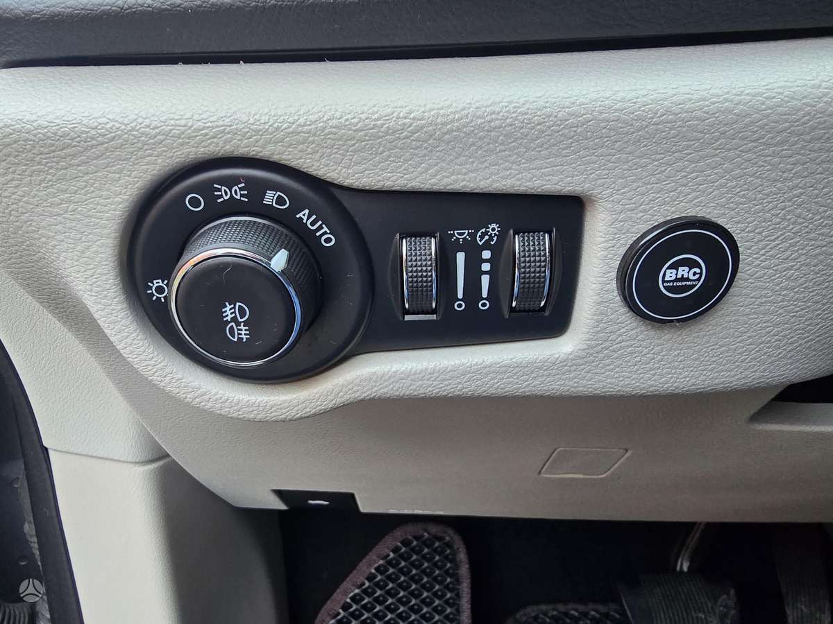 Chrysler Pacifica, 3.6 l., Минивэн
