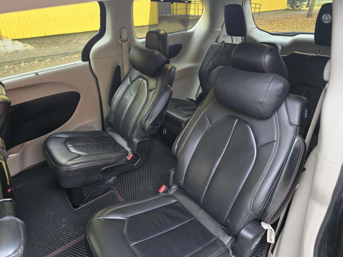Chrysler Pacifica, 3.6 l., Минивэн
