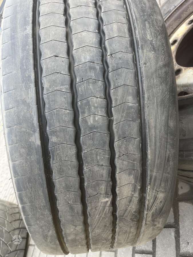 Michelin, всесезонные 385/55 R22,5