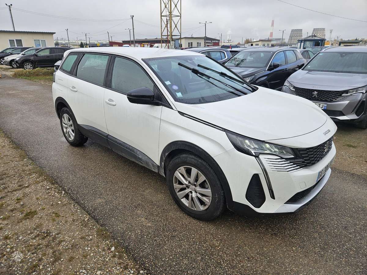 Peugeot 5008