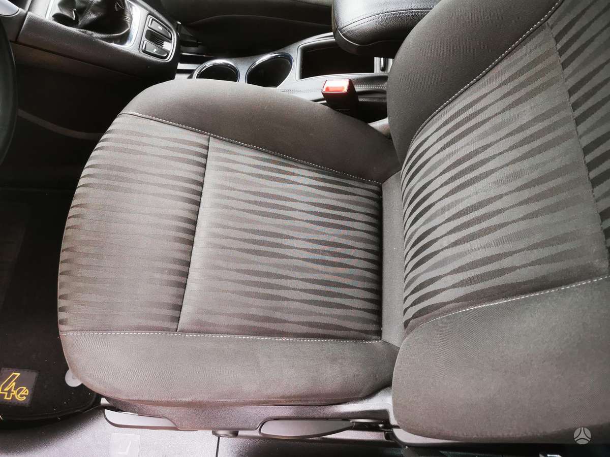 Opel Zafira 2012 — photo 21