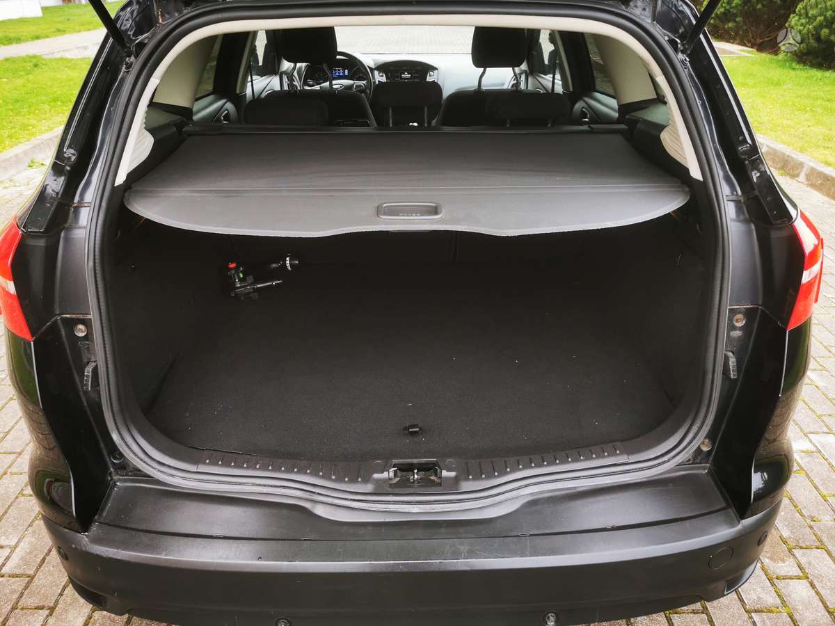 Ford Focus 2015 — фото 29