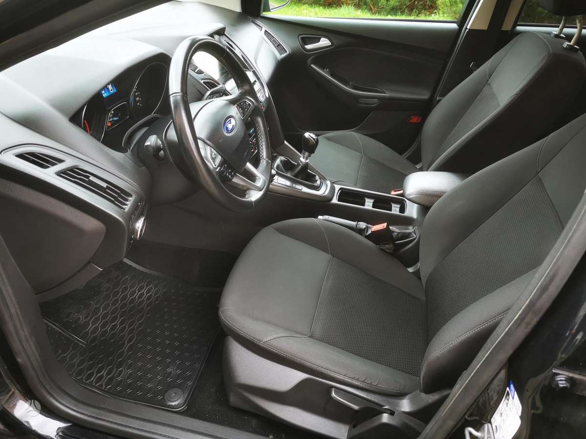 Ford Focus 2015 — фото 17