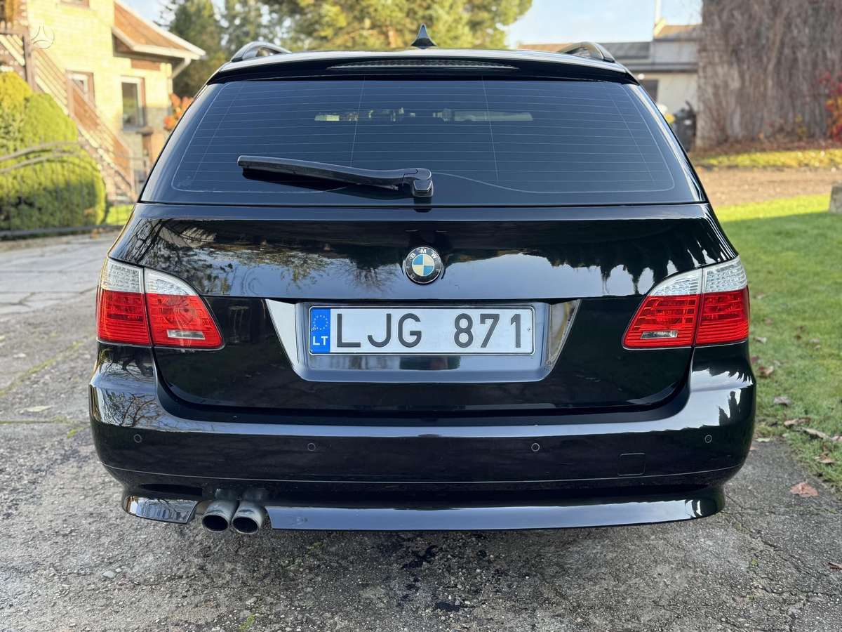 BMW 525, 3.0 l., Универсал