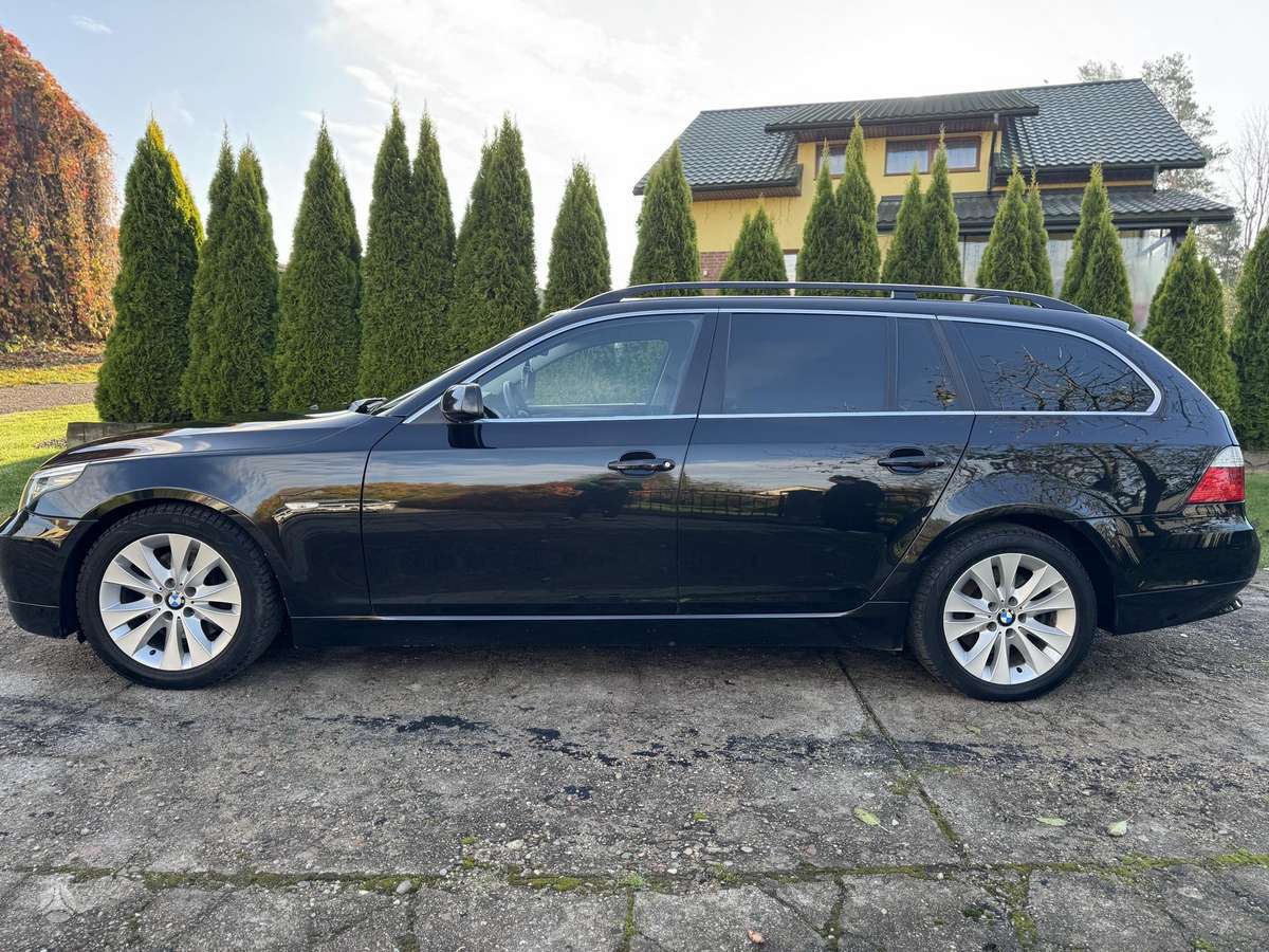 BMW 525, 3.0 l., Универсал