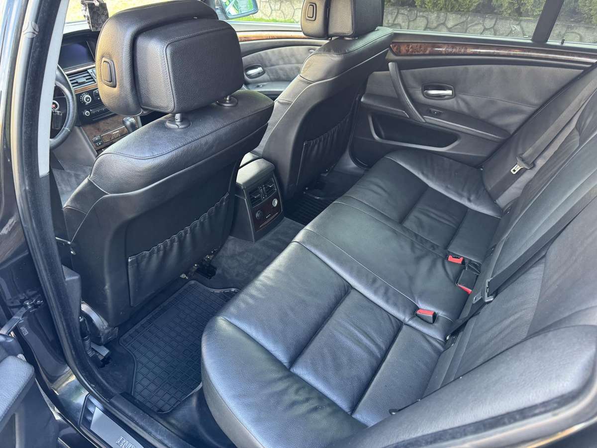 BMW 525, 3.0 l., Универсал