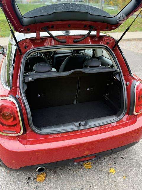 Mini Cooper, 1.5 l., Хэтчбек