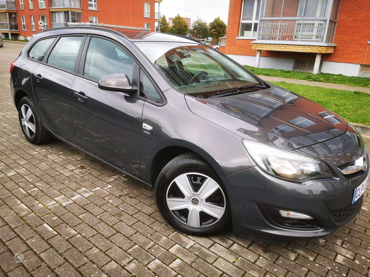 Opel Astra 2013 — vehicle for AFU Ukraine