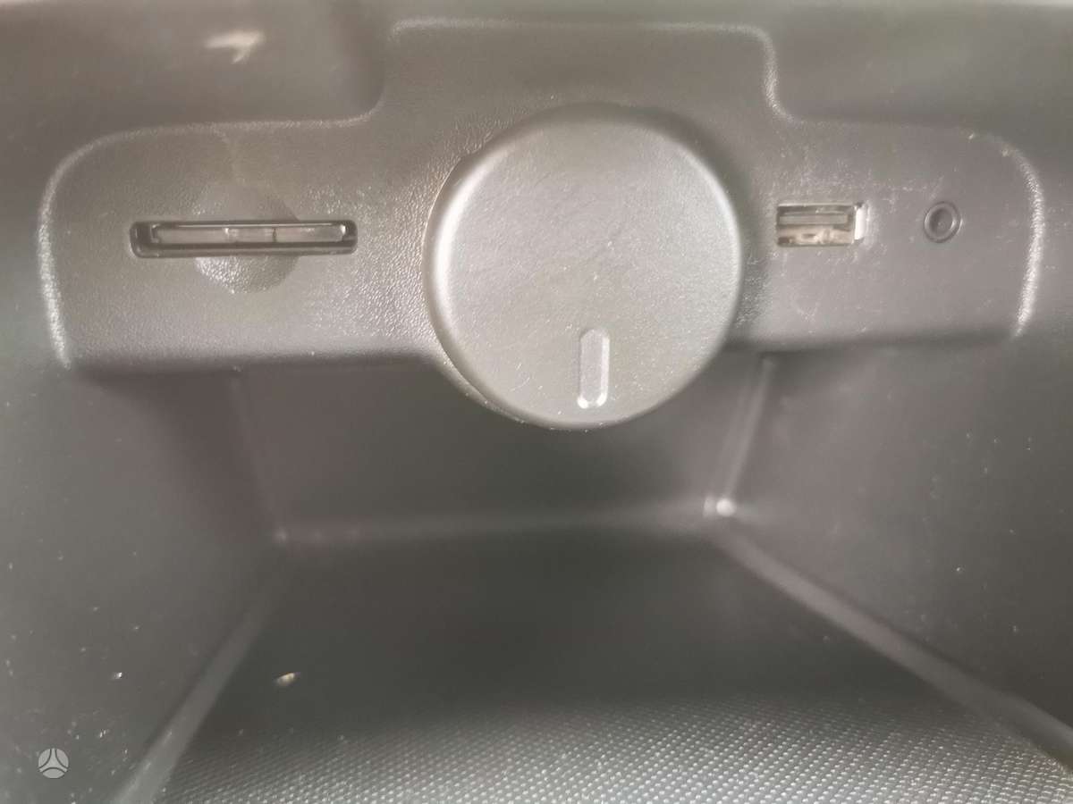 Opel Astra 2013 — photo 32