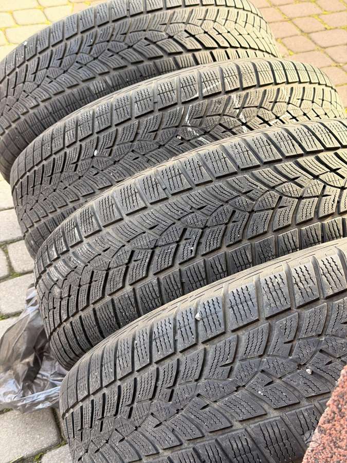 Goodyear, зимние 225/65 R17