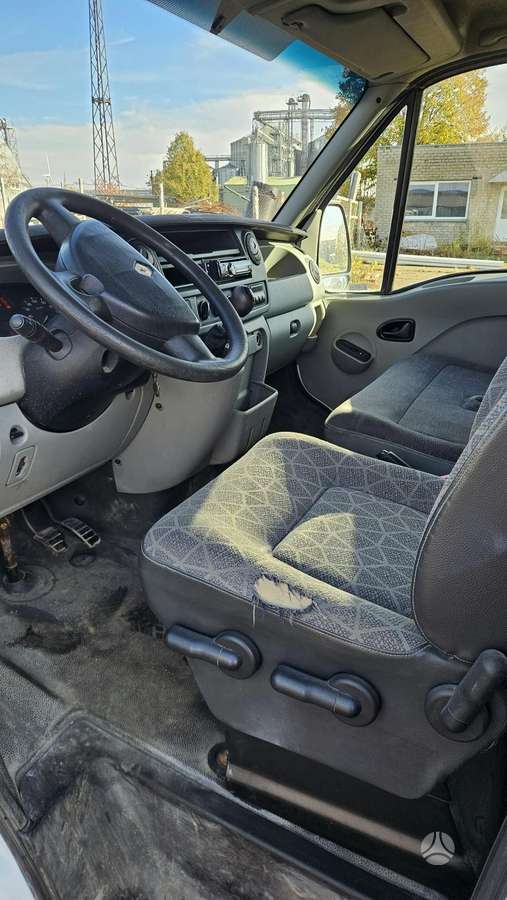 Renault Master, 2.5 l., Коммерческий