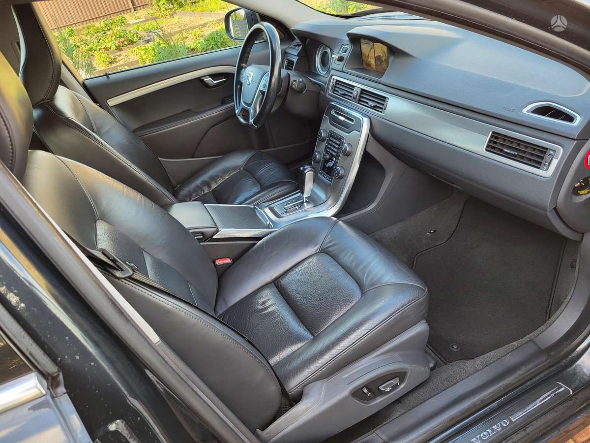 Volvo V70, 2.0 l., wagon