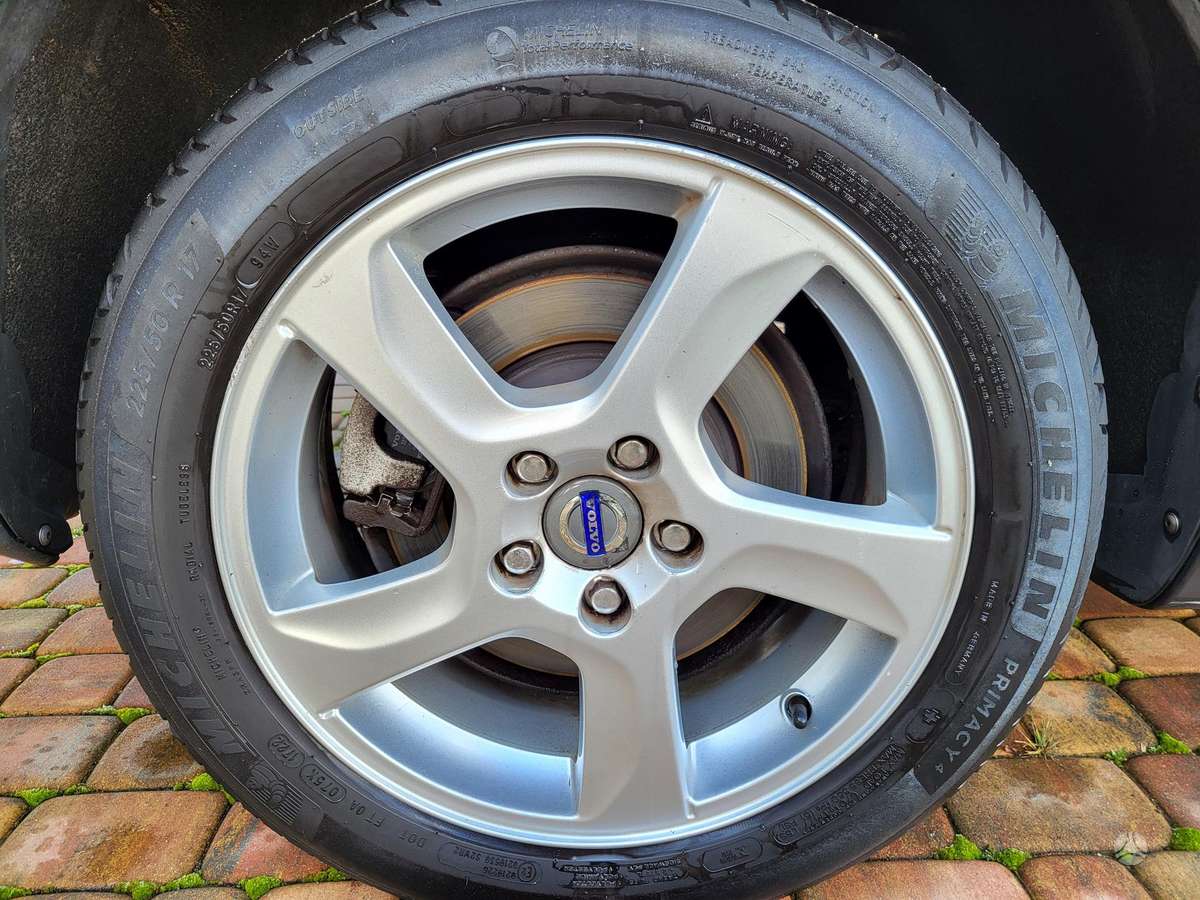Volvo V70, 2.0 l., wagon
