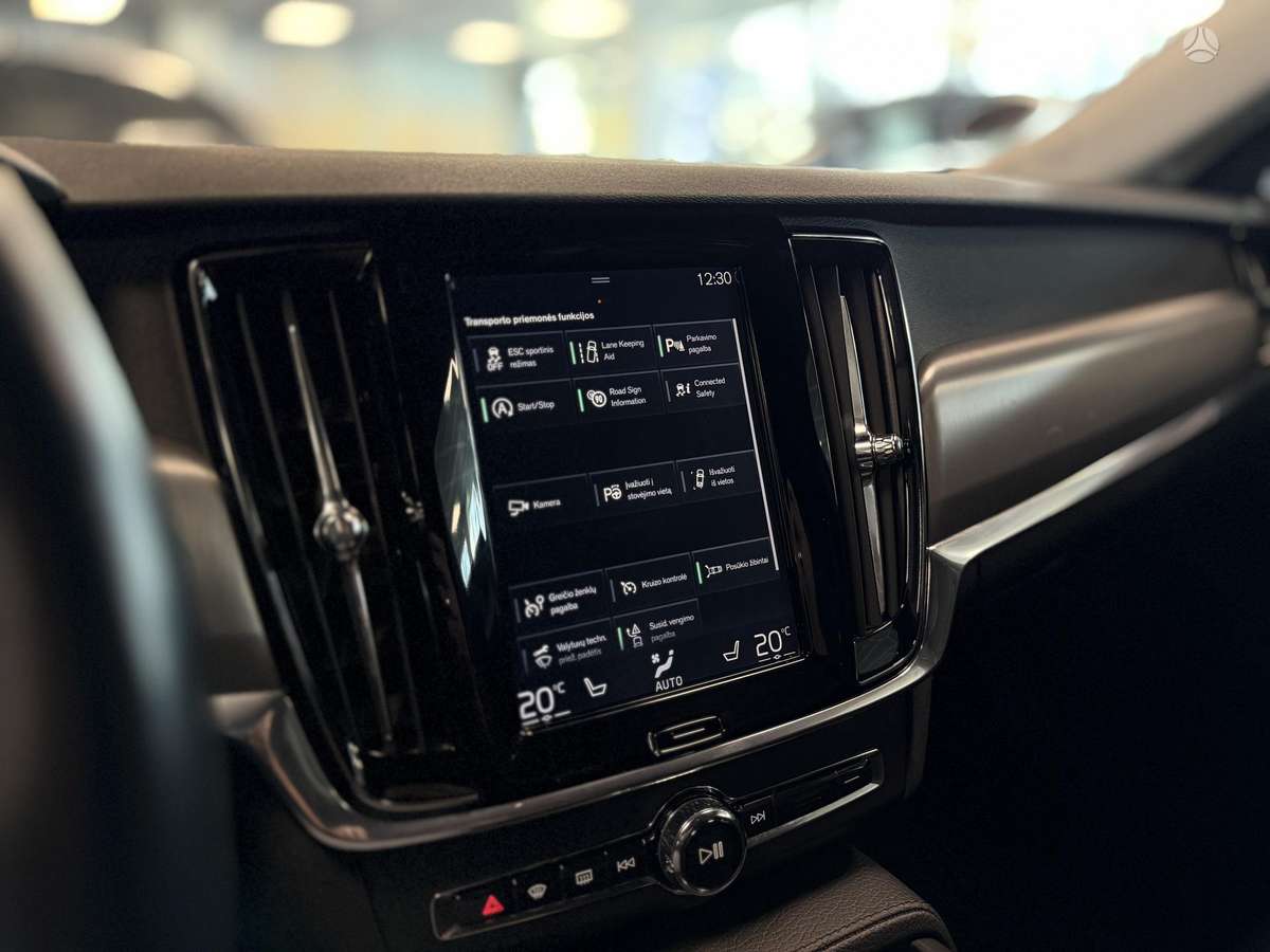 Volvo V90, 2.0 l., Универсал