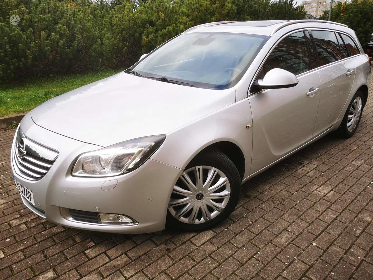 Opel Insignia, 2010