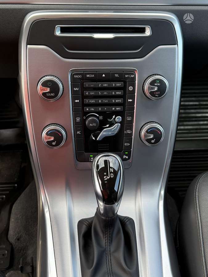 Volvo V70, 2.0 l., Универсал