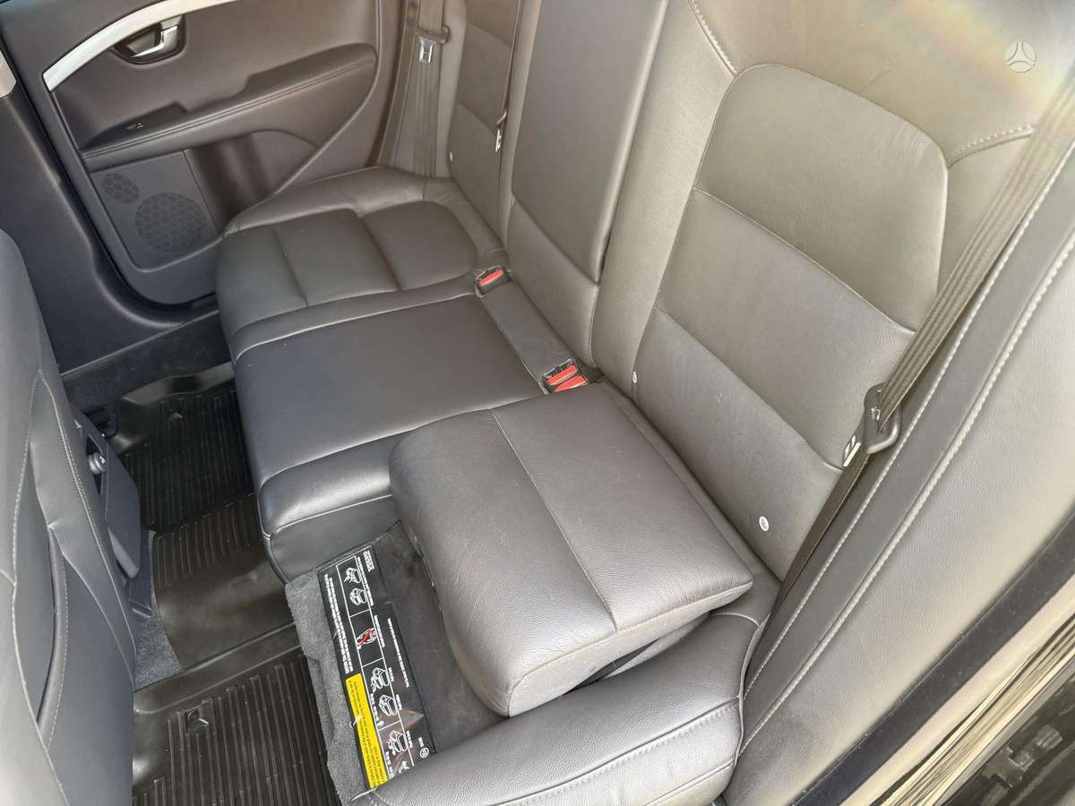 Volvo V70, 2.0 l., Универсал