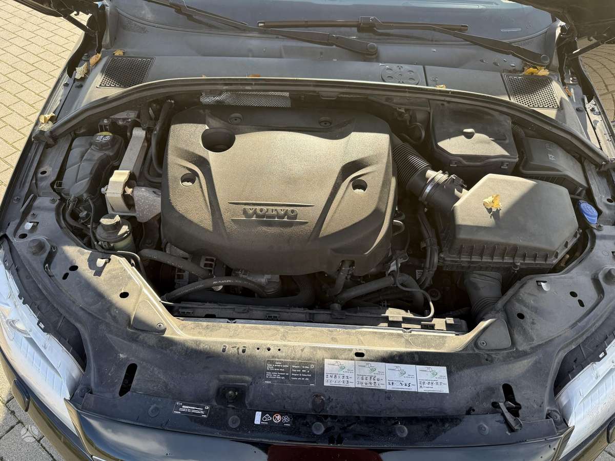 Volvo V70, 2.0 l., Универсал
