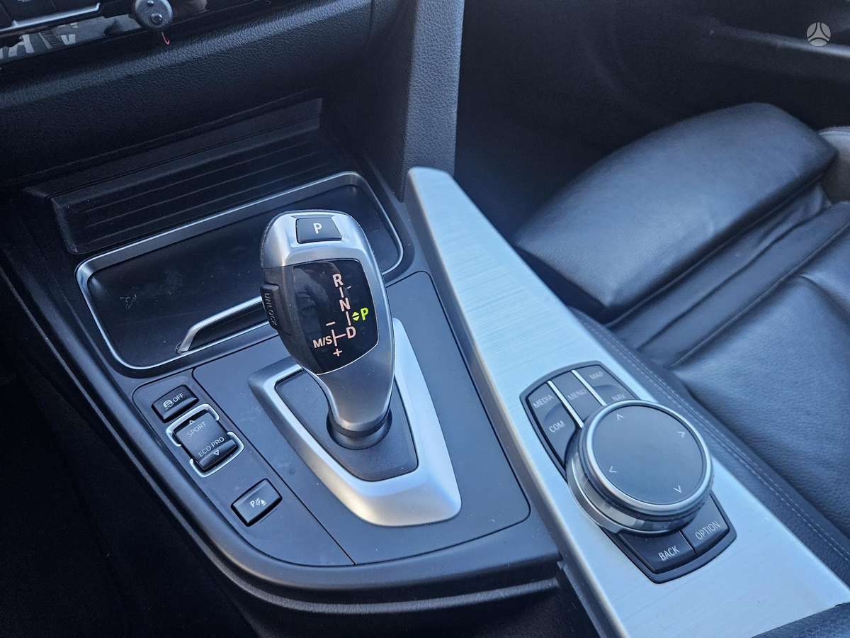 BMW 320, 2.0 l., Универсал