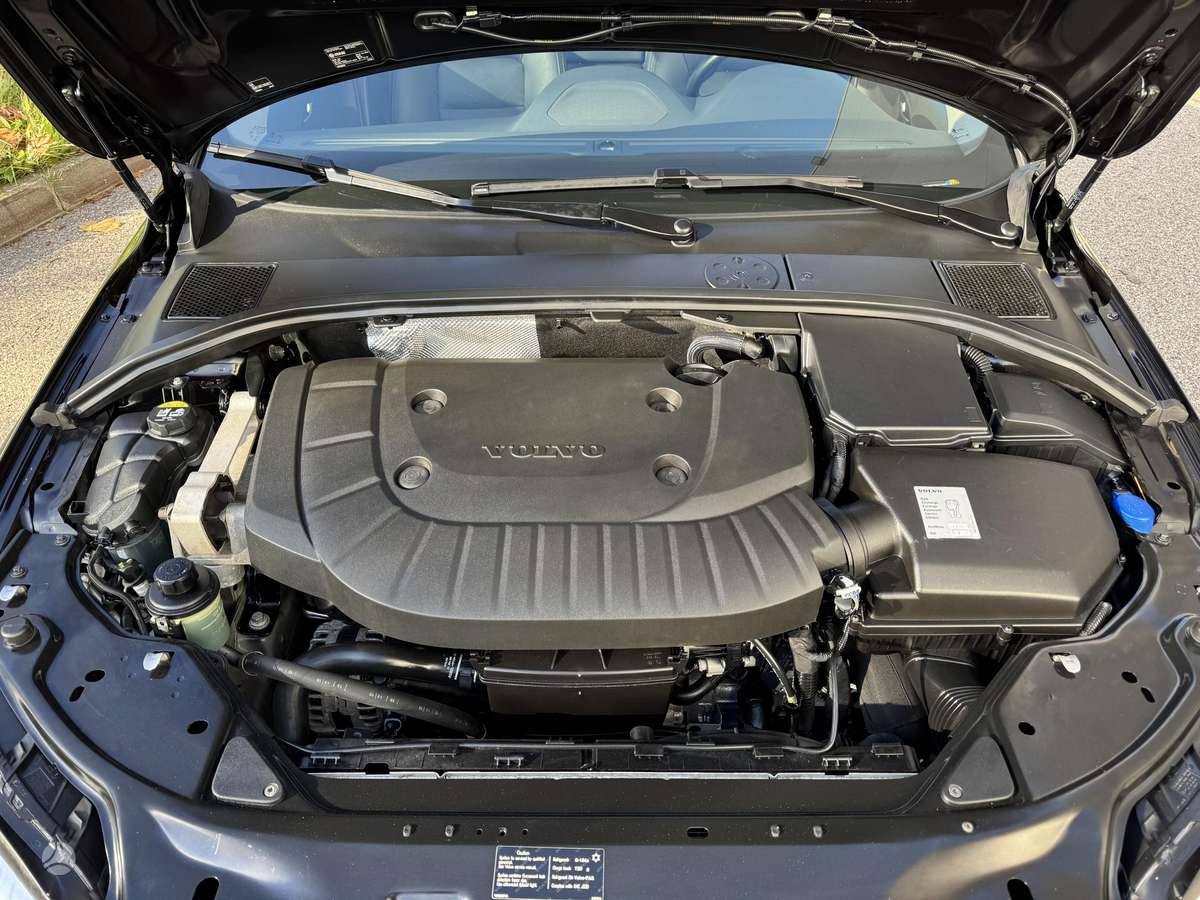 Volvo XC70, 2.4 l., Универсал