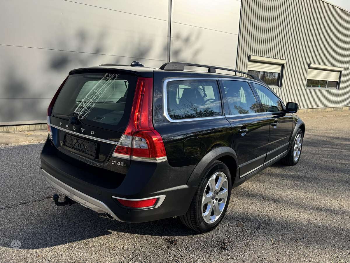 Volvo XC70, 2.4 l., Универсал