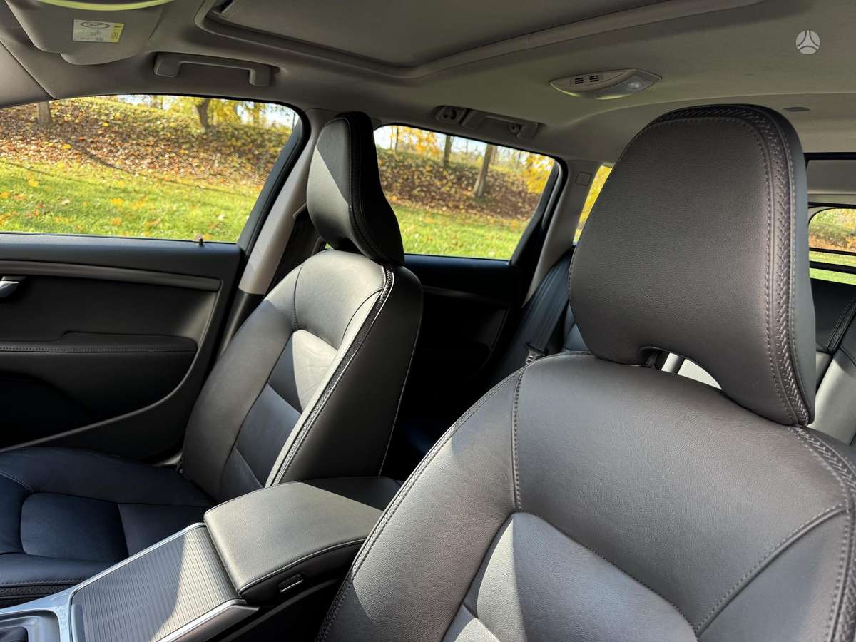 Volvo XC70, 2.4 l., Универсал