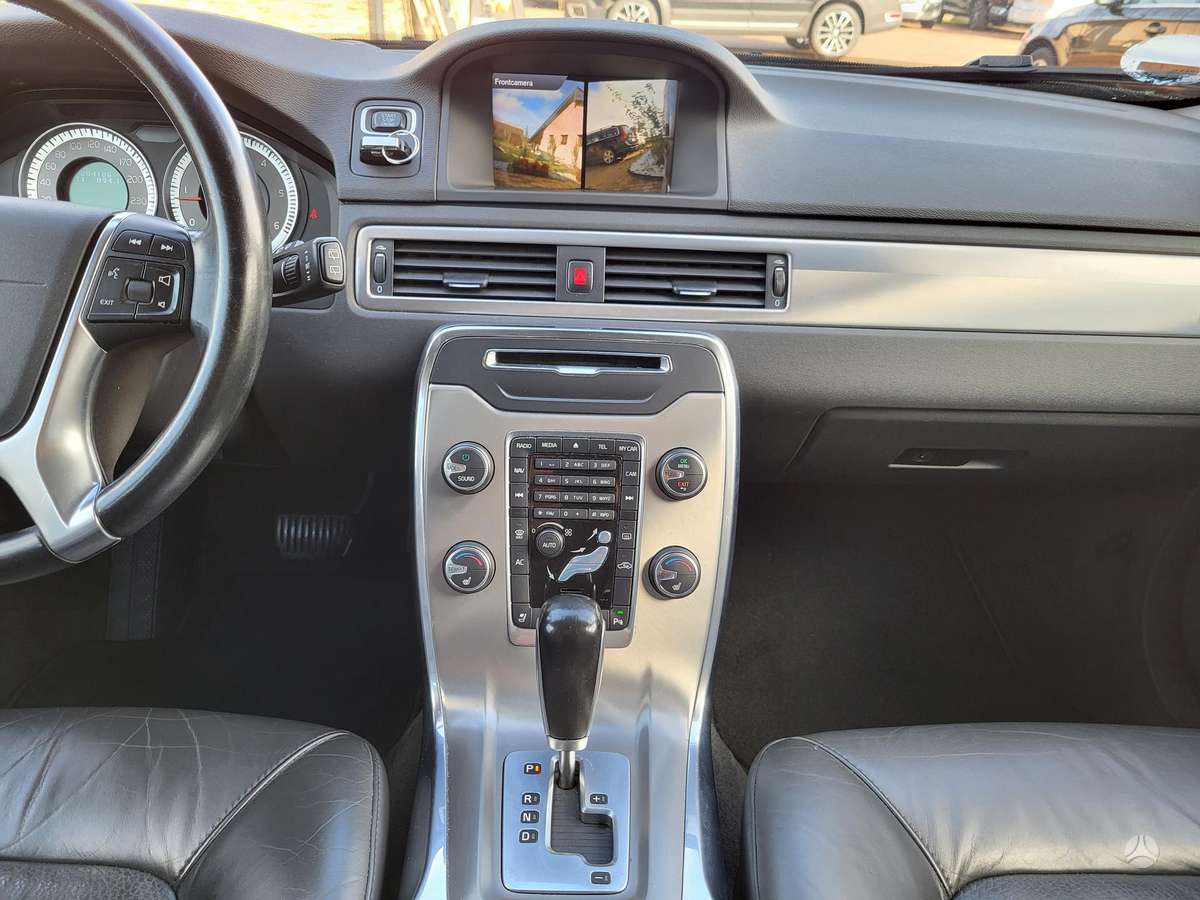 Volvo V70, 2.0 l., wagon