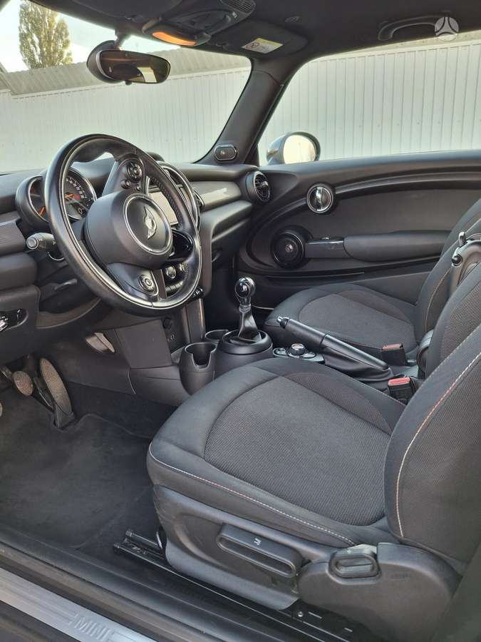 Mini Cooper, 1.5 l., Хэтчбек