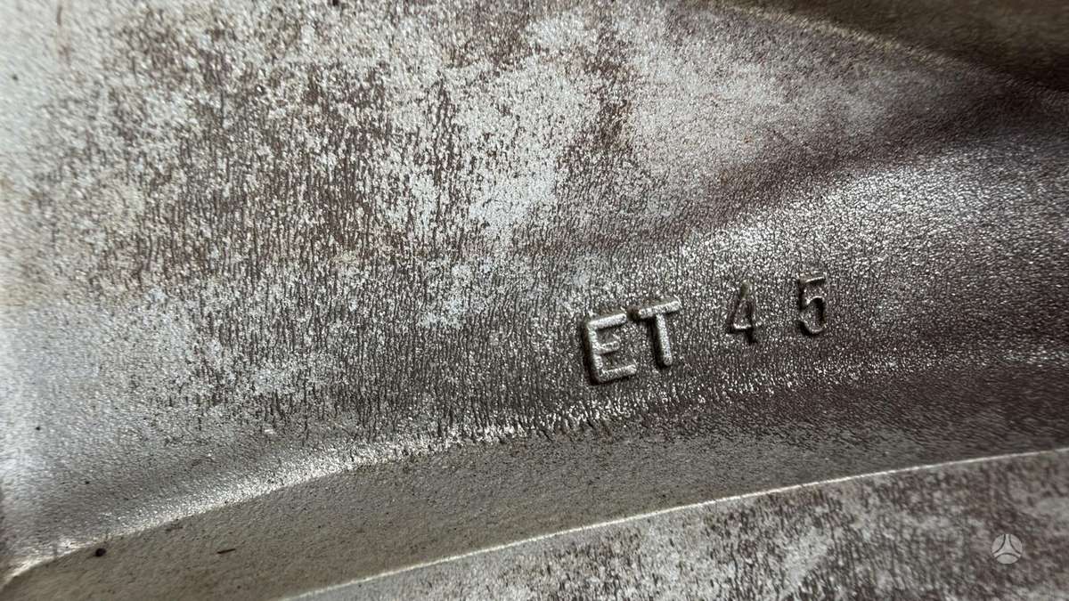 TESLA Model Y, light alloy, R19
