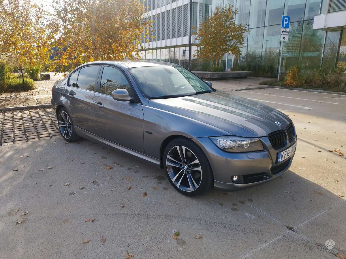 BMW 320, 2.0 l., Седан