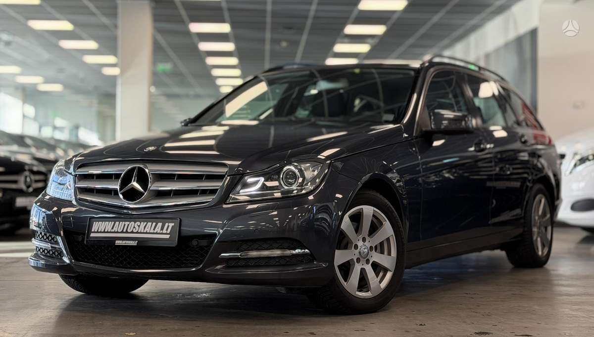 Mercedes-Benz C220