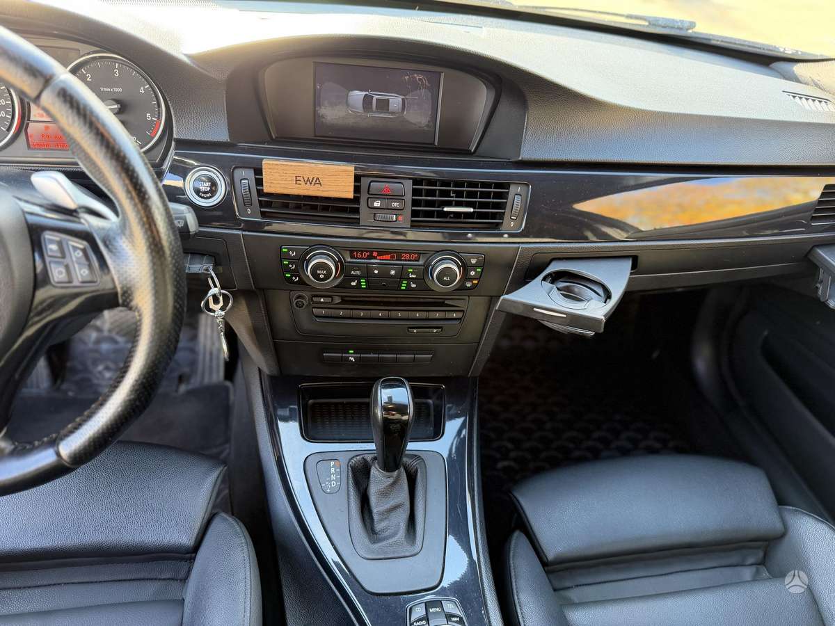 BMW 325, 3.0 l., Универсал