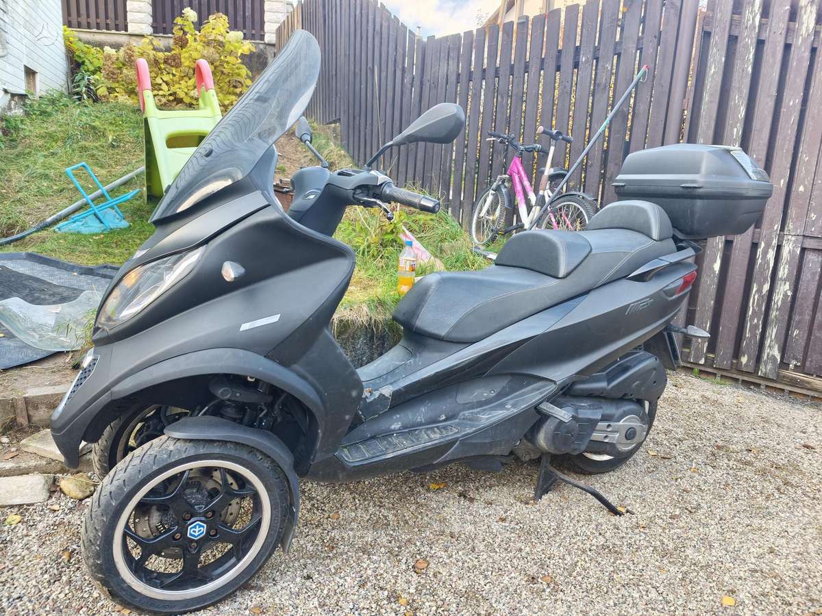 Piaggio MP3 500cc, трициклы
