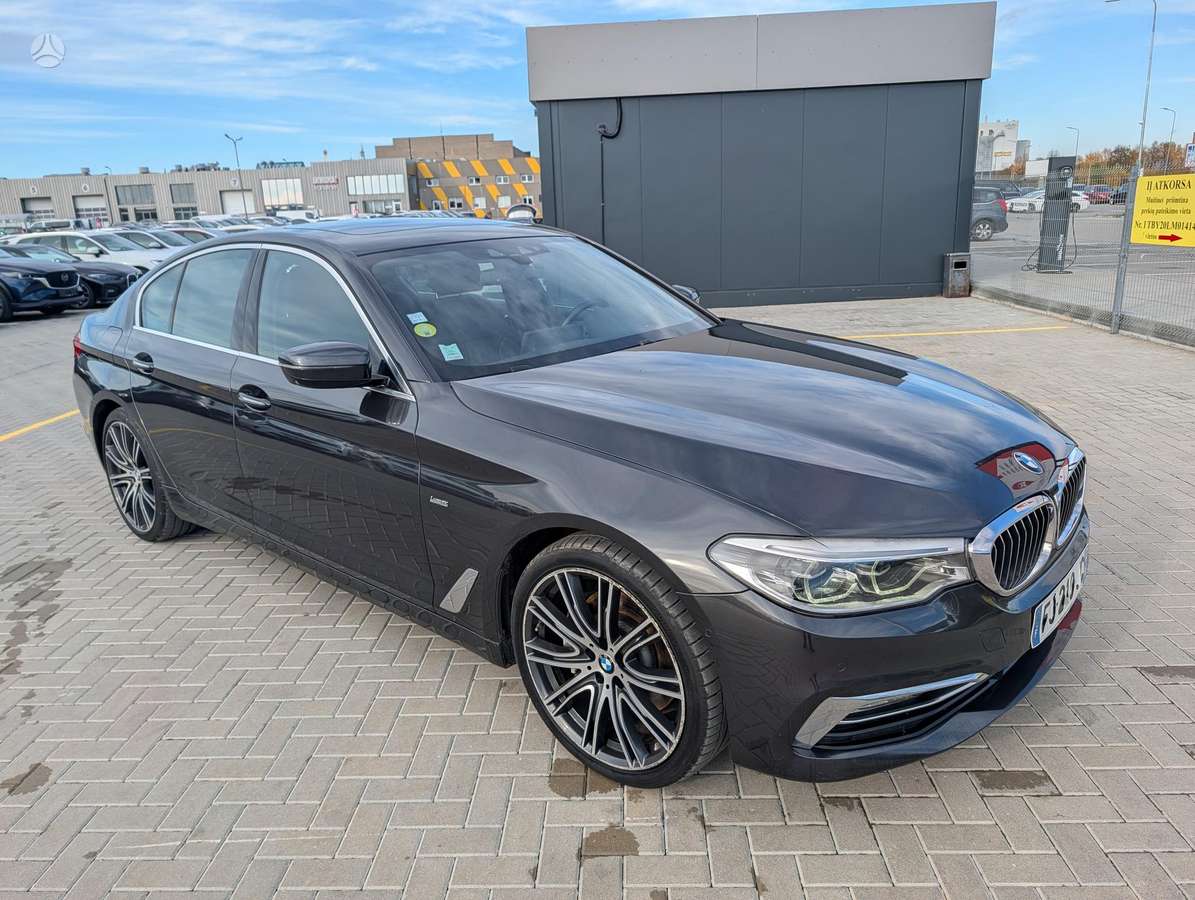 BMW 530