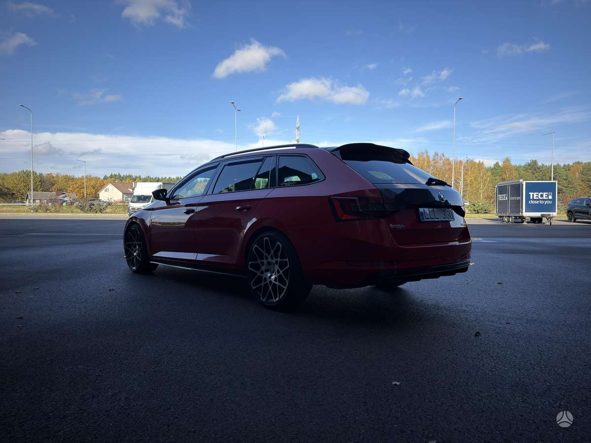Skoda Superb, 2.0 l., Универсал
