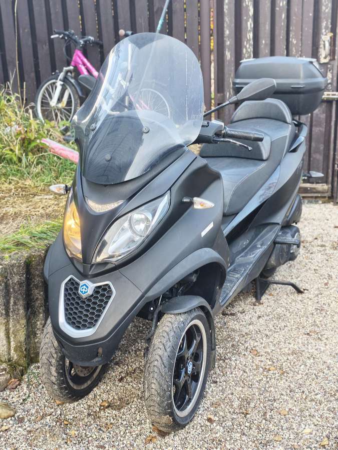 Piaggio MP3 500cc, трициклы
