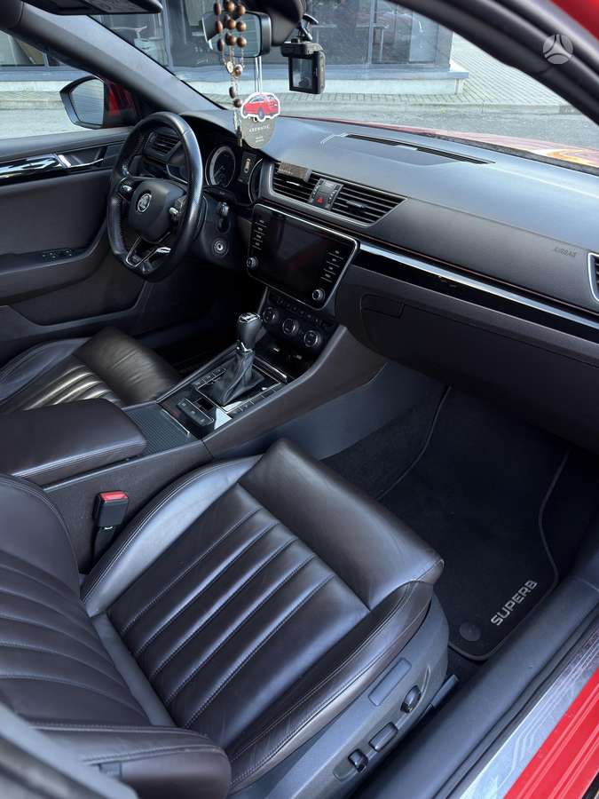 Skoda Superb, 2.0 l., Универсал