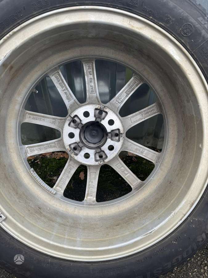 BMW, lengvojo lydinio, R17
