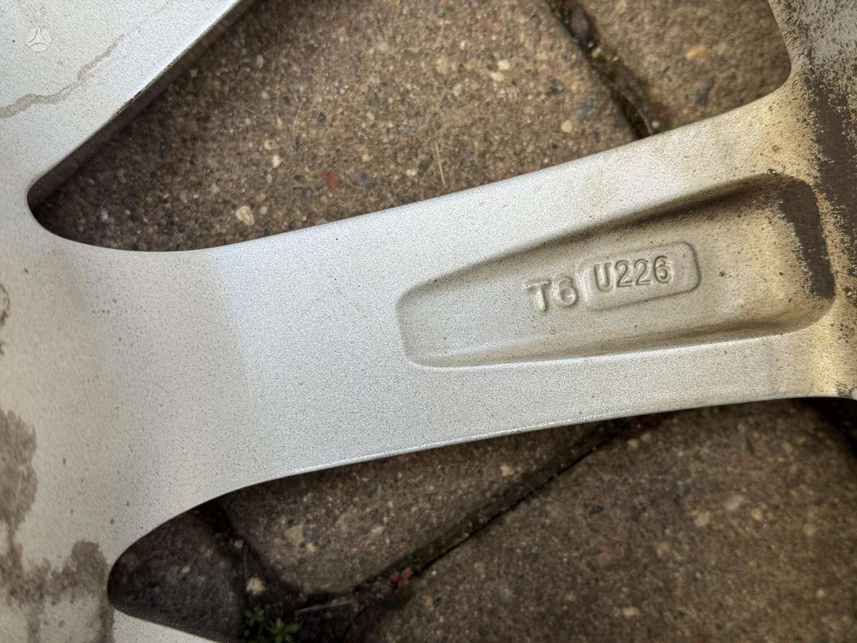 Platin, light alloy, R18