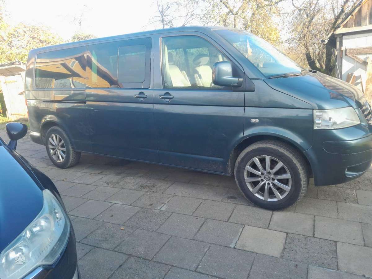 Volkswagen Caravelle