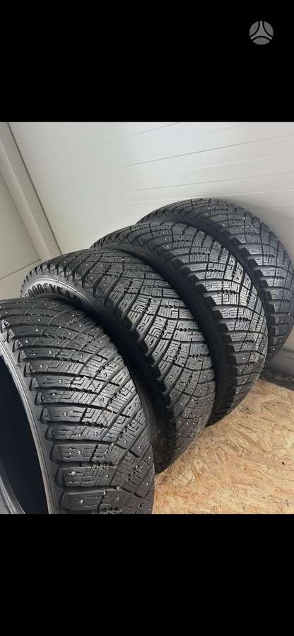Hankook, зимние 215/65 R17
