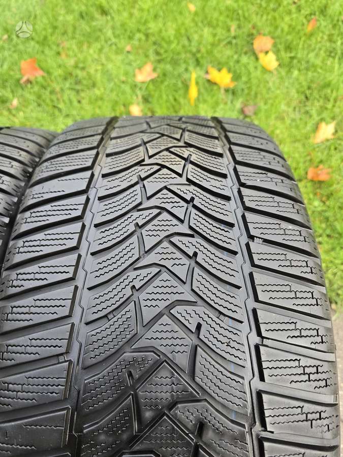 Dunlop, зимние 255/35 R19